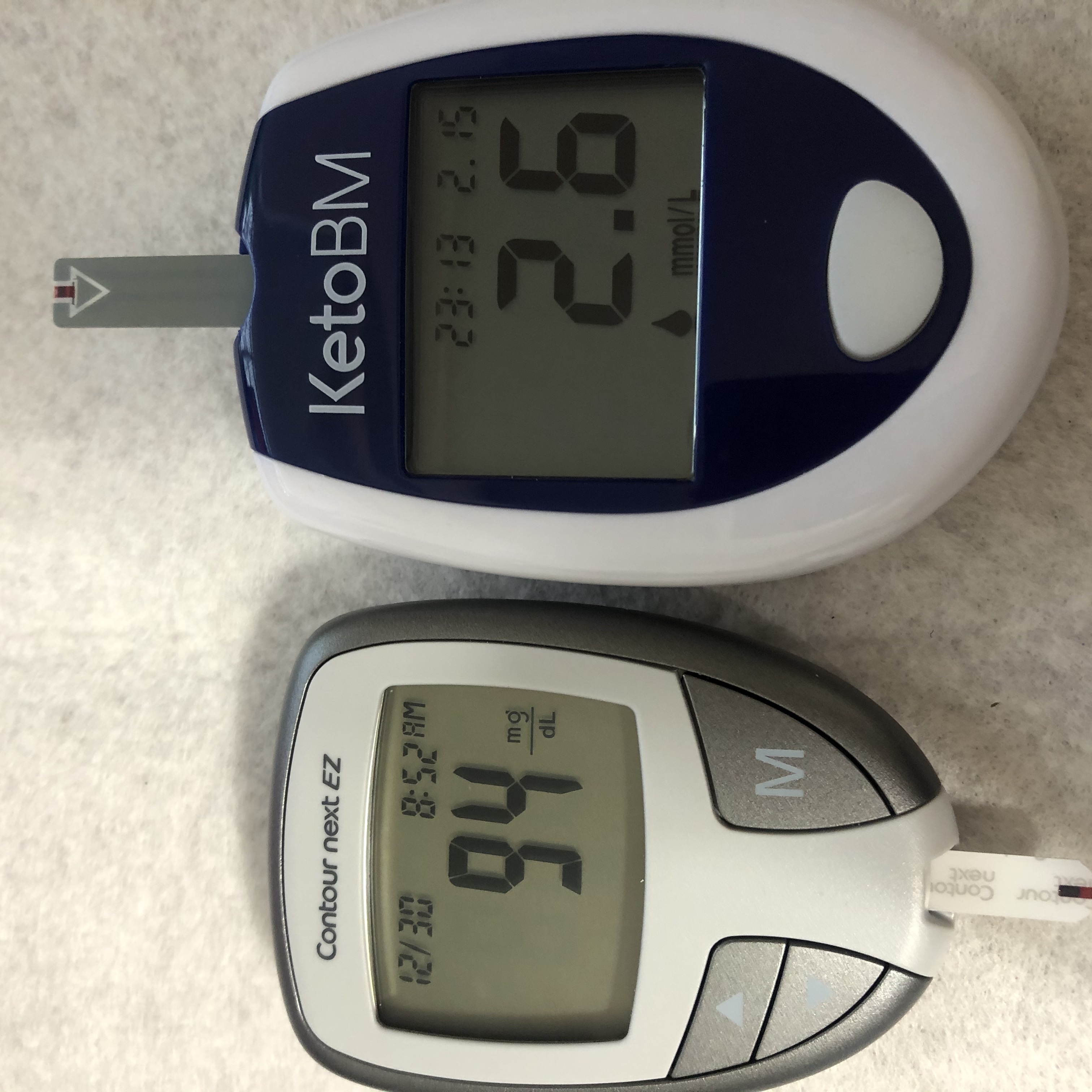 Contour Next EZ Blood Glucose Meter And KetoBM Ketone Meter